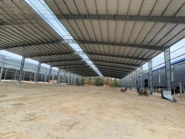 Cho thuê kho, nhà xưởng D1 Thị xã Tân Uyên, Bình Dương – giá 335 triệu Cho thuê kho, nhà xưởng D1 Thị xã Tân Uyên, Bình Dương – giá 335 triệu