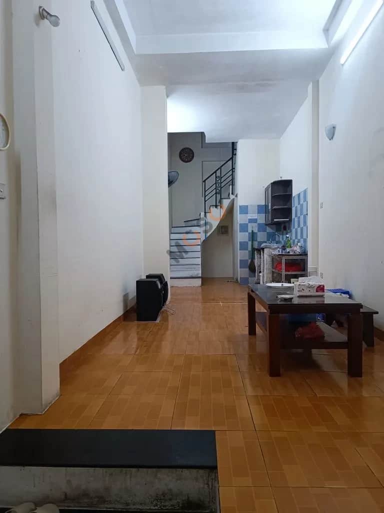 Cho thuê nhà mặt tiền Chùa Quỳnh Hai Bà Trưng, Hà Nội – 2 phòng ngủ, giá 11 triệu Cho thuê nhà mặt tiền Chùa Quỳnh Hai Bà Trưng, Hà Nội – 2 phòng ngủ, giá 11 triệu