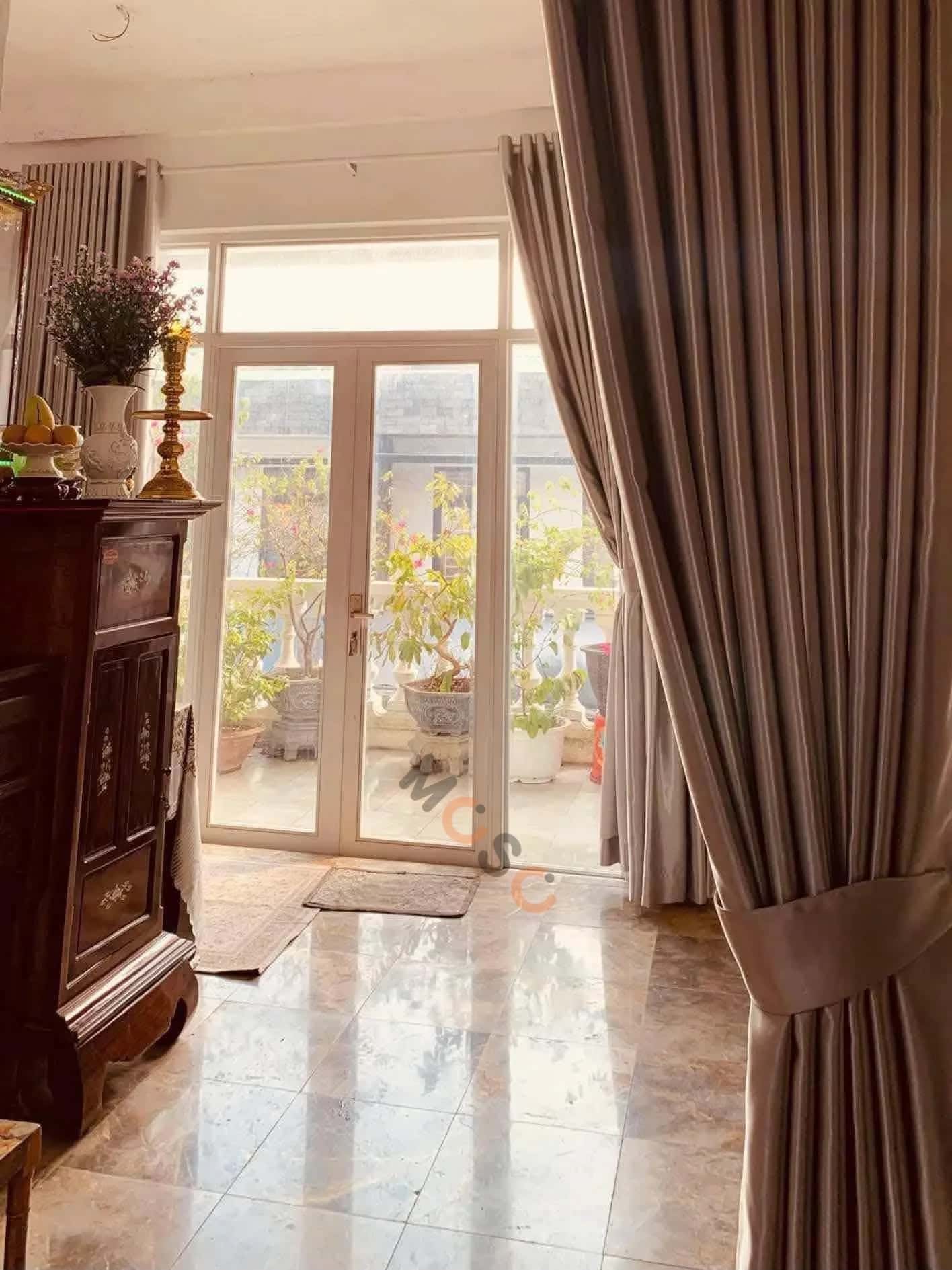 Bán nhà hẻm Hùng Vương Quận Thuận Hóa, TP. Huế – 3 phòng ngủ, giá 3.9 tỷ — Hình 3 Bán nhà hẻm Hùng Vương Quận Thuận Hóa, TP. Huế – 3 phòng ngủ, giá 3.9 tỷ — Hình 3