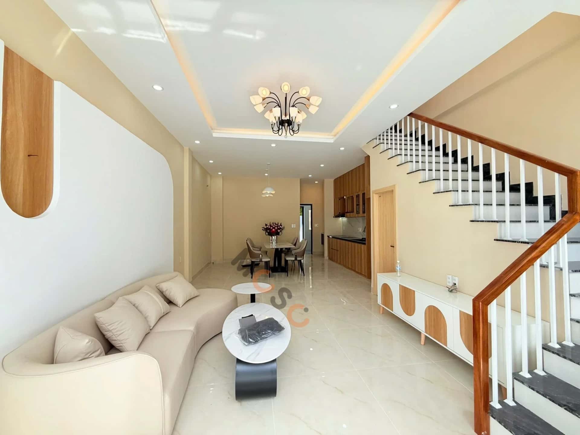 Bán nhà hẻm Lê Ngô Cát Quận Thuận Hóa, TP. Huế – 3 phòng ngủ, giá 3.1 tỷ — Hình 3 Bán nhà hẻm Lê Ngô Cát Quận Thuận Hóa, TP. Huế – 3 phòng ngủ, giá 3.1 tỷ — Hình 3