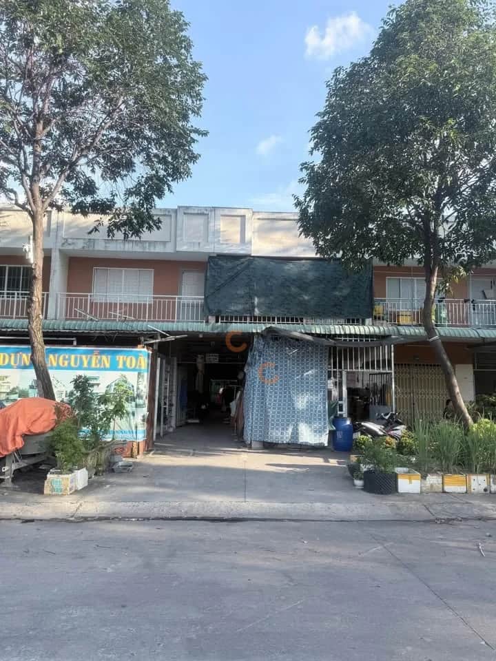Bán nhà mặt tiền đường NG3 Thành phố Bến Cát, Bình Dương – 5 phòng ngủ, giá 2.3 tỷ Bán nhà mặt tiền đường NG3 Thành phố Bến Cát, Bình Dương – 5 phòng ngủ, giá 2.3 tỷ