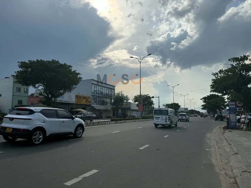 Cho thuê nhà mặt tiền Võ Chí Công Cẩm Lệ, Đà Nẵng – 1 phòng ngủ, giá 18 triệu — Hình 2 Cho thuê nhà mặt tiền Võ Chí Công Cẩm Lệ, Đà Nẵng – 1 phòng ngủ, giá 18 triệu — Hình 2