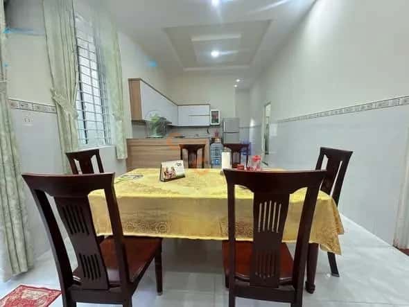 Cho thuê nhà hẻm Bến Tre, Bến Tre – 3 phòng ngủ, giá 9 triệu — Hình 3 Cho thuê nhà hẻm Bến Tre, Bến Tre – 3 phòng ngủ, giá 9 triệu — Hình 3
