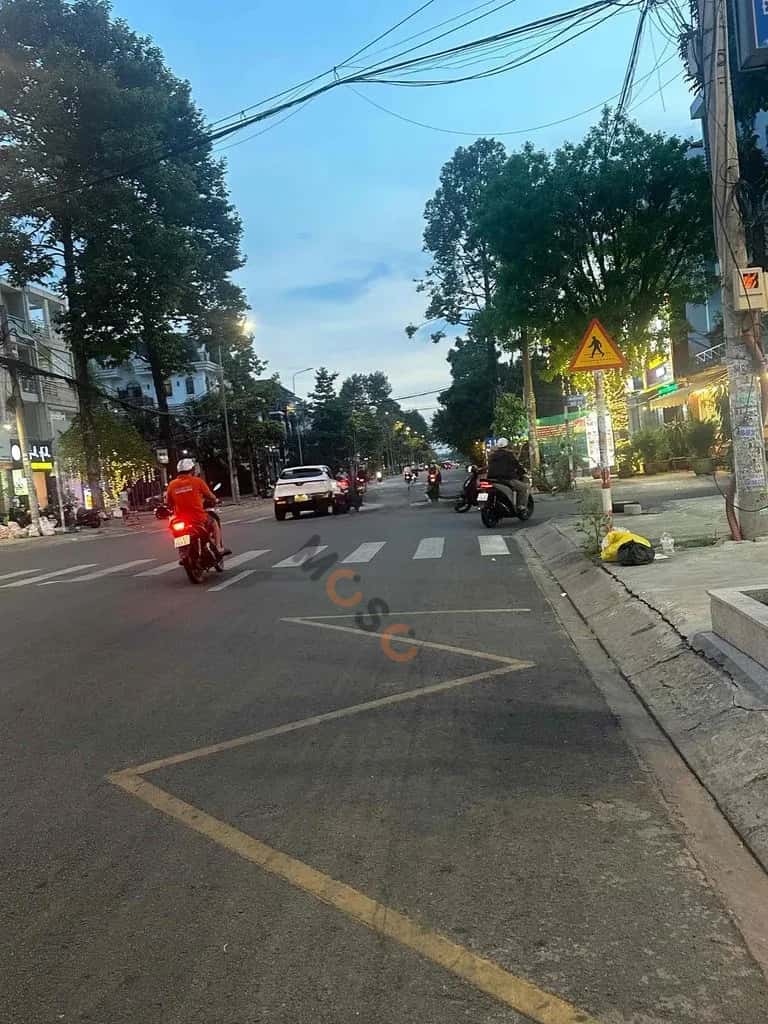 Cho thuê nhà mặt tiền Đường số 1 Bình Tân, TP.HCM – 4 phòng ngủ, giá 22 triệu — Hình 2 Cho thuê nhà mặt tiền Đường số 1 Bình Tân, TP.HCM – 4 phòng ngủ, giá 22 triệu — Hình 2