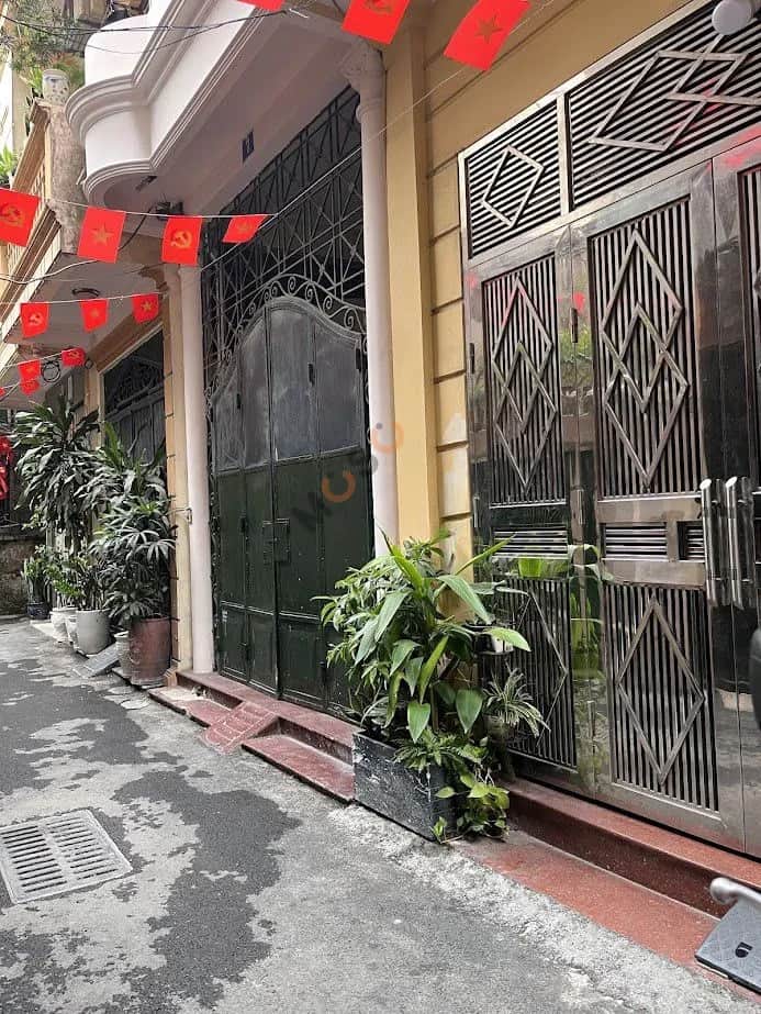 Cho thuê nhà hẻm Trường Chinh Đống Đa, Hà Nội – 4 phòng ngủ, giá 11 triệu Cho thuê nhà hẻm Trường Chinh Đống Đa, Hà Nội – 4 phòng ngủ, giá 11 triệu