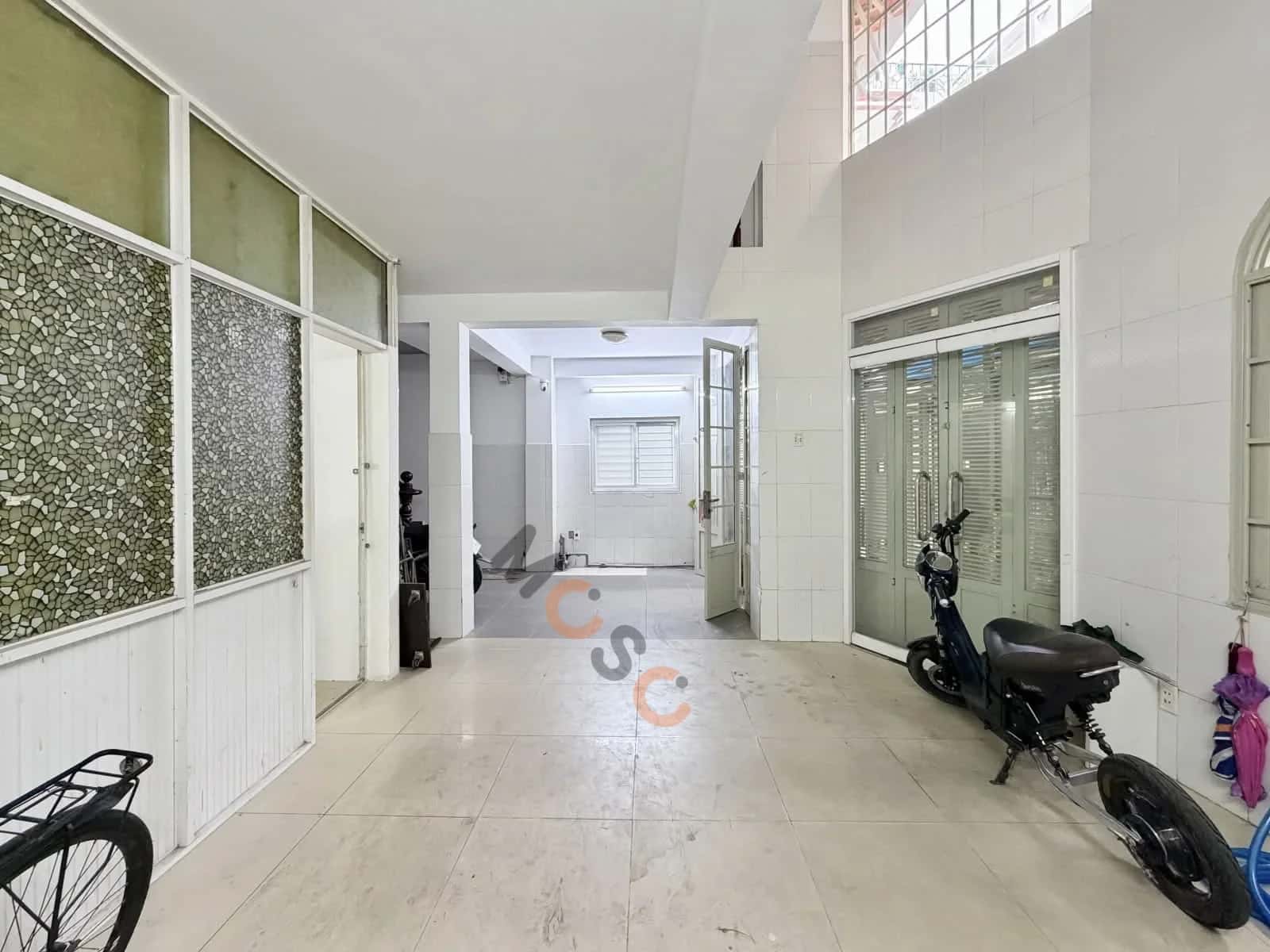 Bán nhà hẻm Nguyễn Văn Trỗi Quận Phú Nhuận, TP.HCM – 12 phòng ngủ, giá 13.5 tỷ — Hình 3 Bán nhà hẻm Nguyễn Văn Trỗi Quận Phú Nhuận, TP.HCM – 12 phòng ngủ, giá 13.5 tỷ — Hình 3