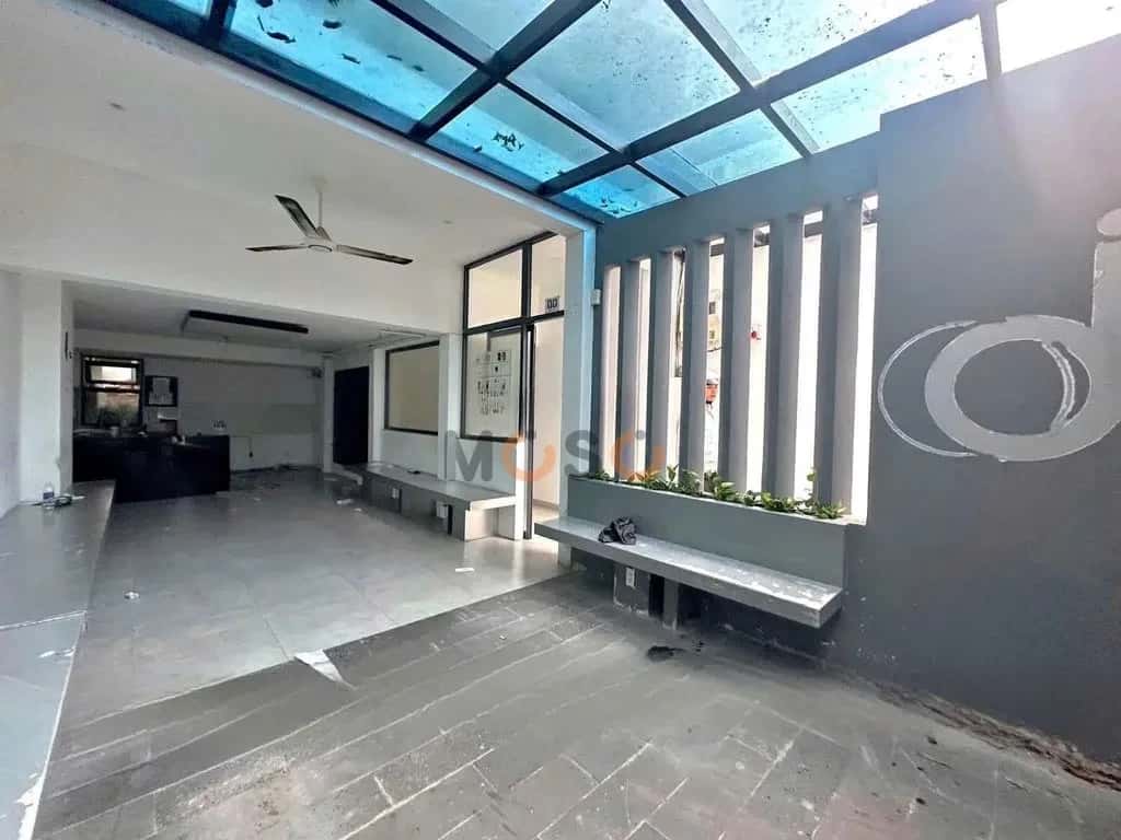 Cho thuê nhà mặt tiền Lý Văn Phức Quận 1, TP.HCM – giá 25 triệu — Hình 2 Cho thuê nhà mặt tiền Lý Văn Phức Quận 1, TP.HCM – giá 25 triệu — Hình 2
