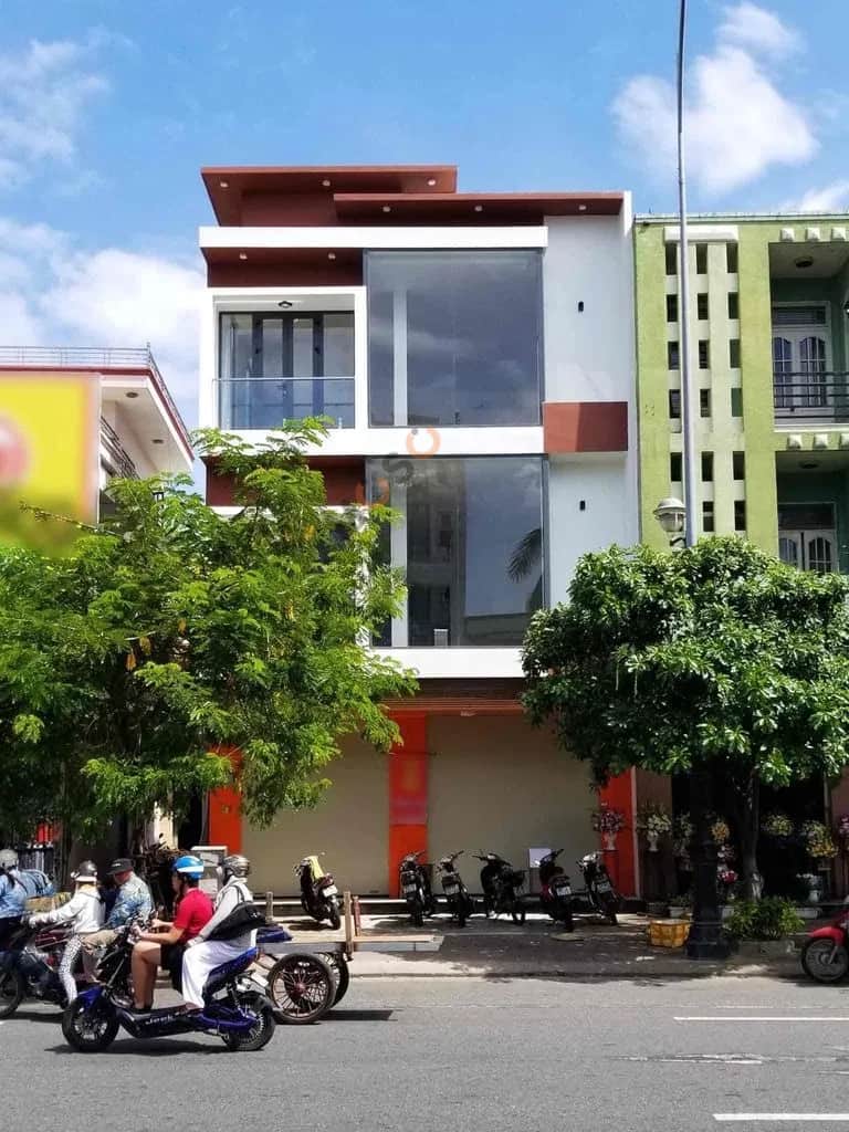 Cho thuê nhà mặt tiền Hoàng Diệu Hải Châu, Đà Nẵng – 4 phòng ngủ, giá 50 triệu Cho thuê nhà mặt tiền Hoàng Diệu Hải Châu, Đà Nẵng – 4 phòng ngủ, giá 50 triệu