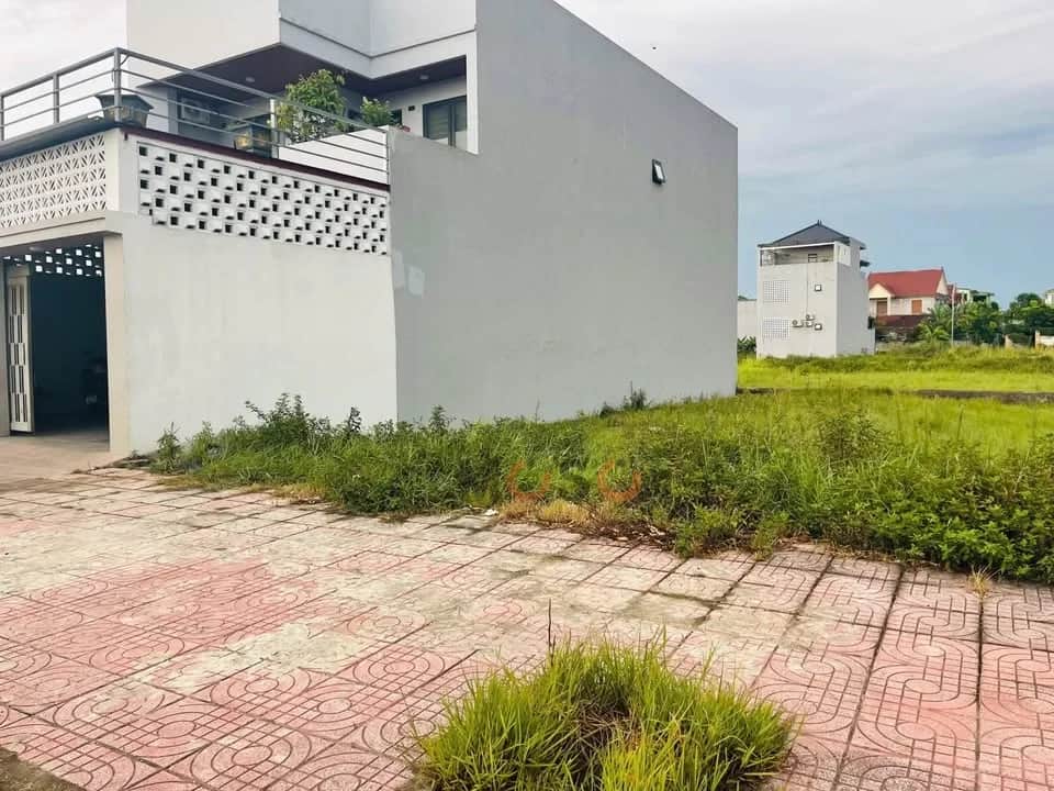 Bán đất Bùi Dương Lịch, Khối Yên Bình Thành phố Vinh, Nghệ An – giá 7.8 tỷ Bán đất Bùi Dương Lịch, Khối Yên Bình Thành phố Vinh, Nghệ An – giá 7.8 tỷ