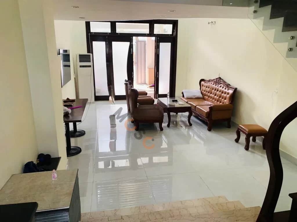 Cho thuê nhà mặt tiền Đinh Thị Hòa Sơn Trà, Đà Nẵng – 5 phòng ngủ, giá 35 triệu Cho thuê nhà mặt tiền Đinh Thị Hòa Sơn Trà, Đà Nẵng – 5 phòng ngủ, giá 35 triệu