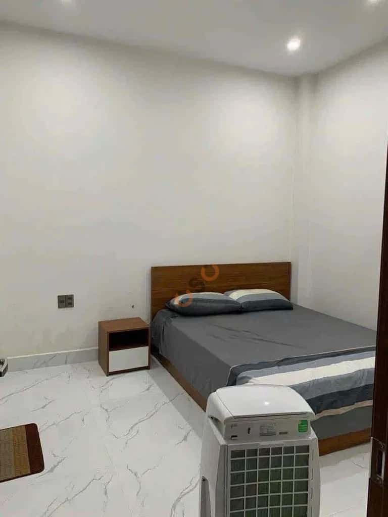 Cho thuê nhà mặt tiền Quận Sơn Trà, Đà Nẵng – 5 phòng ngủ, giá 35 triệu — Hình 3 Cho thuê nhà mặt tiền Quận Sơn Trà, Đà Nẵng – 5 phòng ngủ, giá 35 triệu — Hình 3