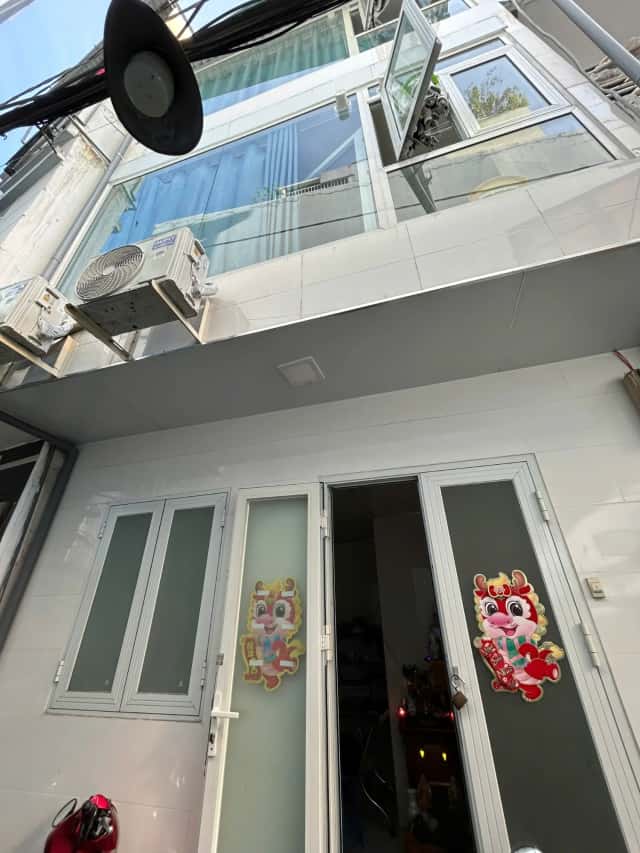 Bán nhà hẻm Trần Bình Trọng Quận 5, TP.HCM – 2 phòng ngủ, giá 3.4 tỷ Bán nhà hẻm Trần Bình Trọng Quận 5, TP.HCM – 2 phòng ngủ, giá 3.4 tỷ