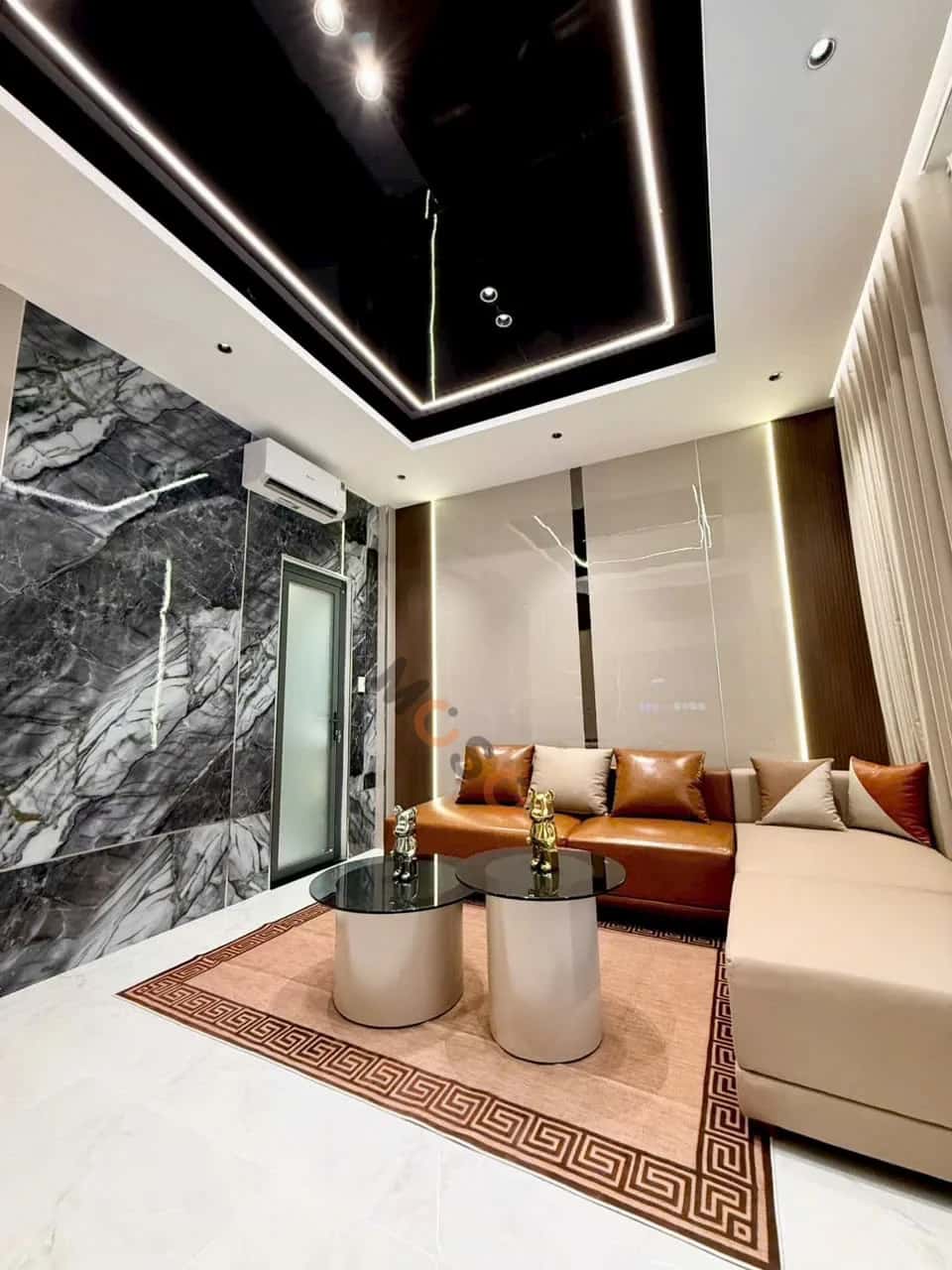 Bán nhà hẻm Huỳnh Văn Bánh Quận Phú Nhuận, TP.HCM – 4 phòng ngủ, giá 18.5 tỷ — Hình 2 Bán nhà hẻm Huỳnh Văn Bánh Quận Phú Nhuận, TP.HCM – 4 phòng ngủ, giá 18.5 tỷ — Hình 2