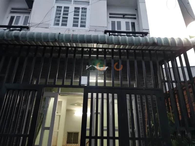 Cho thuê nhà hẻm Xuân Thới Thượng Huyện Hóc Môn, TP.HCM – 2 phòng ngủ, giá 4 triệu Cho thuê nhà hẻm Xuân Thới Thượng Huyện Hóc Môn, TP.HCM – 2 phòng ngủ, giá 4 triệu