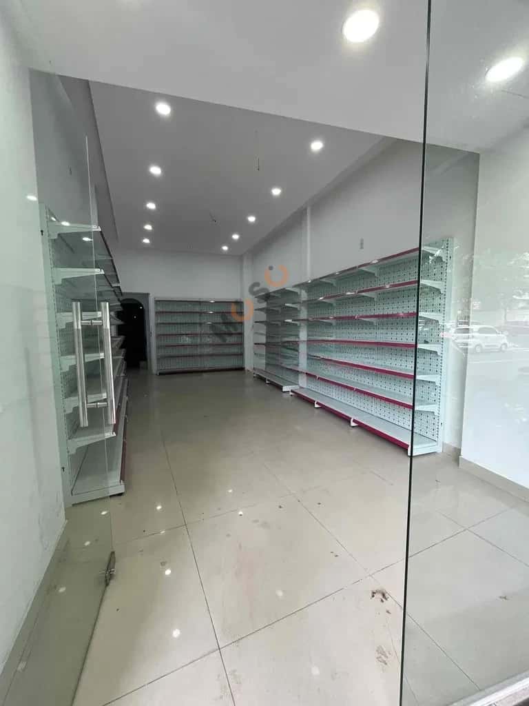 Cho thuê nhà mặt tiền Lý Tự Trọng Hải Châu, Đà Nẵng – giá 15 triệu — Hình 2 Cho thuê nhà mặt tiền Lý Tự Trọng Hải Châu, Đà Nẵng – giá 15 triệu — Hình 2