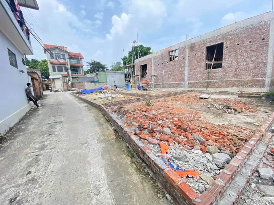 Bán đất Thôn Đông Cựu Huyện Chương Mỹ, TP. Hà Nội – giá 2 tỷ Bán đất Thôn Đông Cựu Huyện Chương Mỹ, TP. Hà Nội – giá 2 tỷ