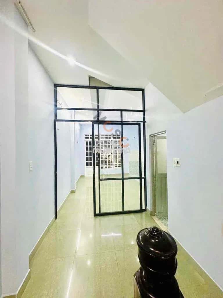 Cho thuê nhà hẻm Đường Lê Văn Sỹ Quận Tân Bình, TP.HCM – 5 phòng ngủ, giá 24 triệu — Hình 2 Cho thuê nhà hẻm Đường Lê Văn Sỹ Quận Tân Bình, TP.HCM – 5 phòng ngủ, giá 24 triệu — Hình 2