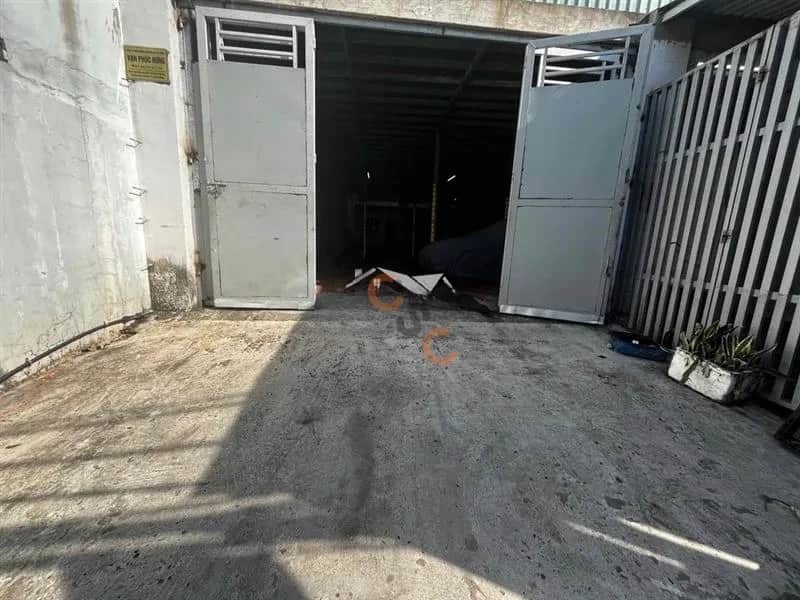 Cho thuê kho, nhà xưởng Nguyễn Hữu Trí Huyện Bình Chánh, TP.HCM – 1 phòng ngủ, giá 40 triệu Cho thuê kho, nhà xưởng Nguyễn Hữu Trí Huyện Bình Chánh, TP.HCM – 1 phòng ngủ, giá 40 triệu