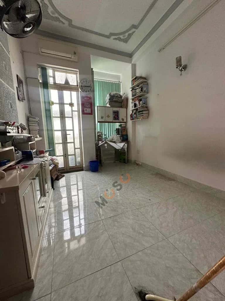 Cho thuê nhà hẻm Huỳnh Văn Bánh Phú Nhuận, TP.HCM – 4 phòng ngủ, giá 17 triệu — Hình 2 Cho thuê nhà hẻm Huỳnh Văn Bánh Phú Nhuận, TP.HCM – 4 phòng ngủ, giá 17 triệu — Hình 2