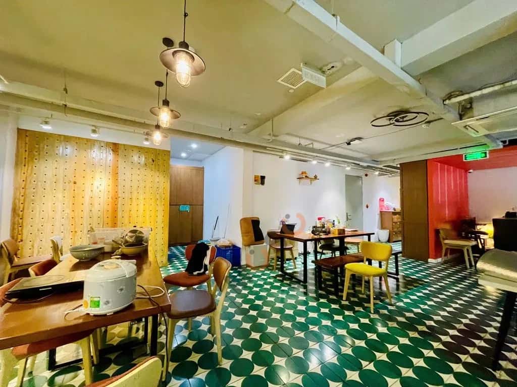 Cho thuê nhà mặt tiền Trần Cao Vân Quận 3, TP.HCM – giá 119 triệu — Hình 2 Cho thuê nhà mặt tiền Trần Cao Vân Quận 3, TP.HCM – giá 119 triệu — Hình 2
