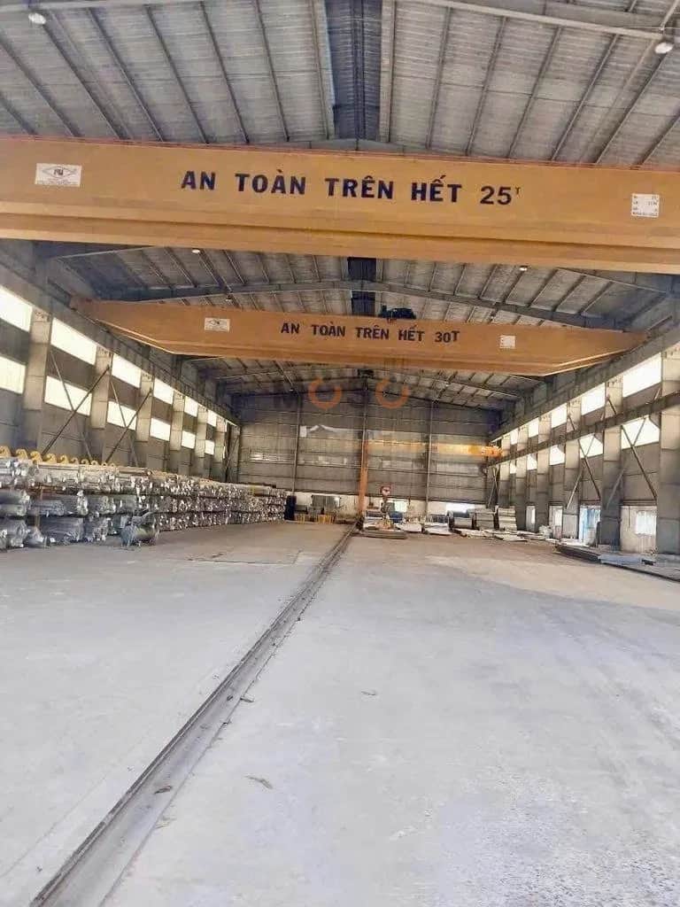 Cho thuê kho, nhà xưởng song hành Quận Bình Tân, TP.HCM – giá 208 triệu Cho thuê kho, nhà xưởng song hành Quận Bình Tân, TP.HCM – giá 208 triệu