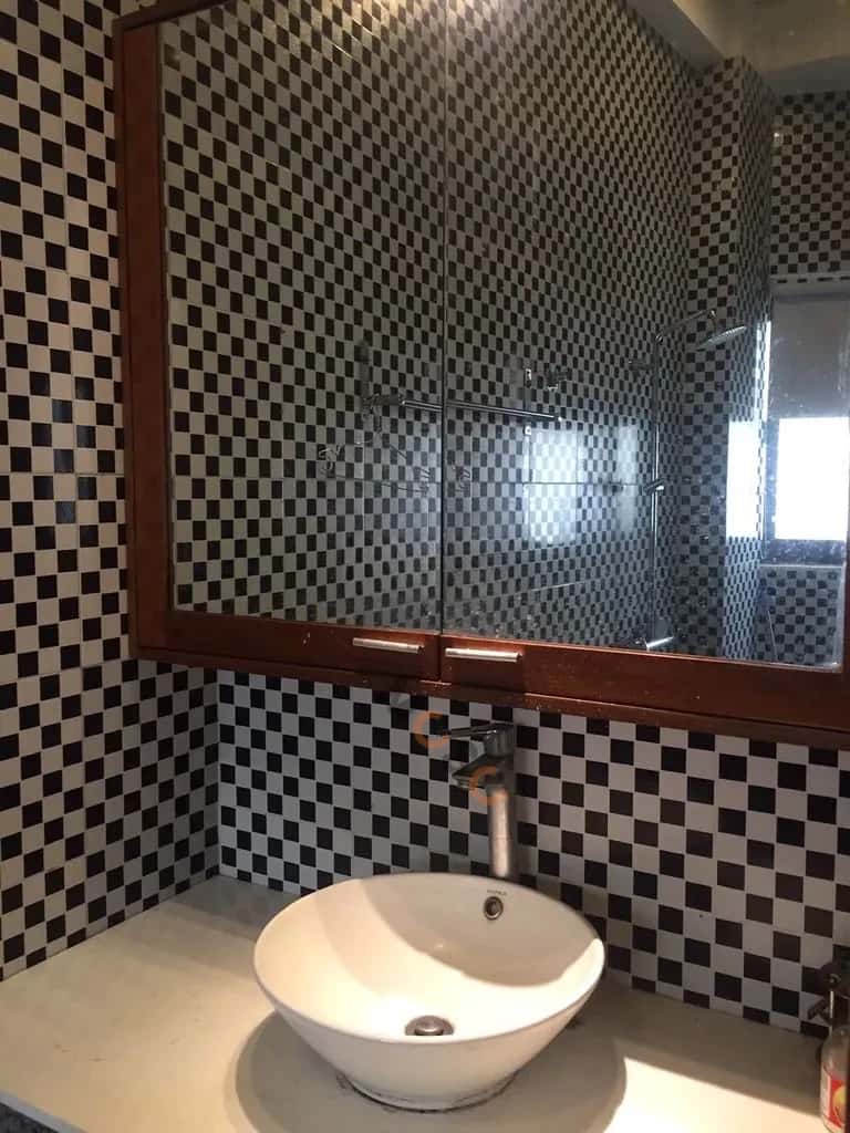 Cho thuê nhà hẻm 2 Tháng 9 Hải Châu, Đà Nẵng – 3 phòng ngủ, giá 20 triệu — Hình 3 Cho thuê nhà hẻm 2 Tháng 9 Hải Châu, Đà Nẵng – 3 phòng ngủ, giá 20 triệu — Hình 3