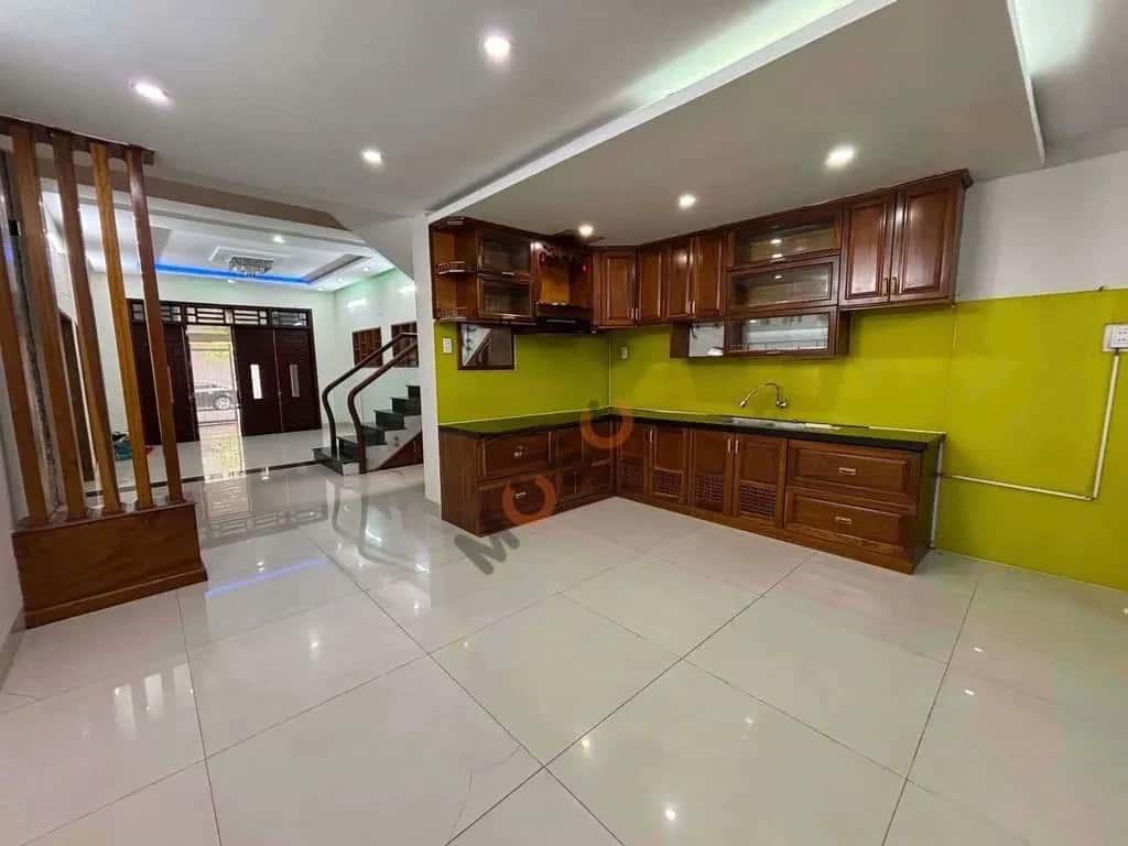 Cho thuê nhà mặt tiền Lý Nhân Tông Hải Châu, Đà Nẵng – 5 phòng ngủ, giá 19 triệu — Hình 3 Cho thuê nhà mặt tiền Lý Nhân Tông Hải Châu, Đà Nẵng – 5 phòng ngủ, giá 19 triệu — Hình 3