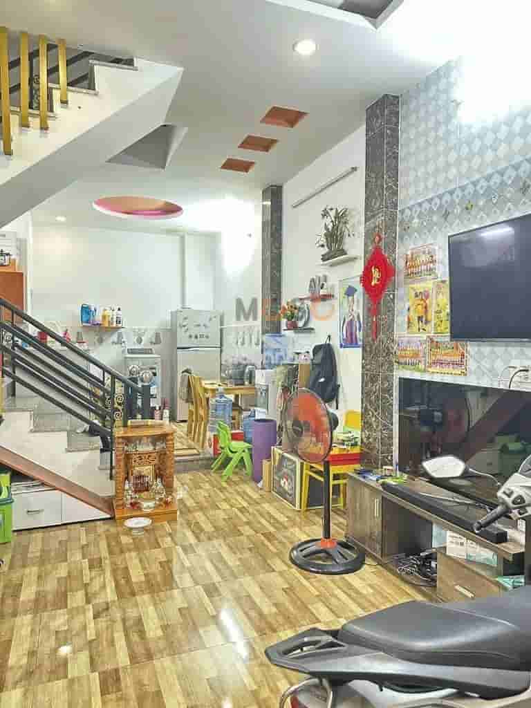 Image Image