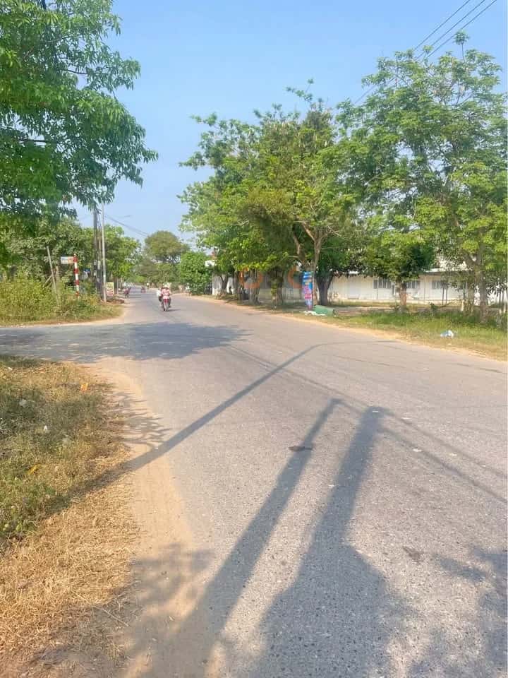 Bán nhà mặt tiền Lê Lợi Huyện Triệu Phong, Quảng Trị – 2 phòng ngủ, giá 1.5 tỷ — Hình 2 Bán nhà mặt tiền Lê Lợi Huyện Triệu Phong, Quảng Trị – 2 phòng ngủ, giá 1.5 tỷ — Hình 2