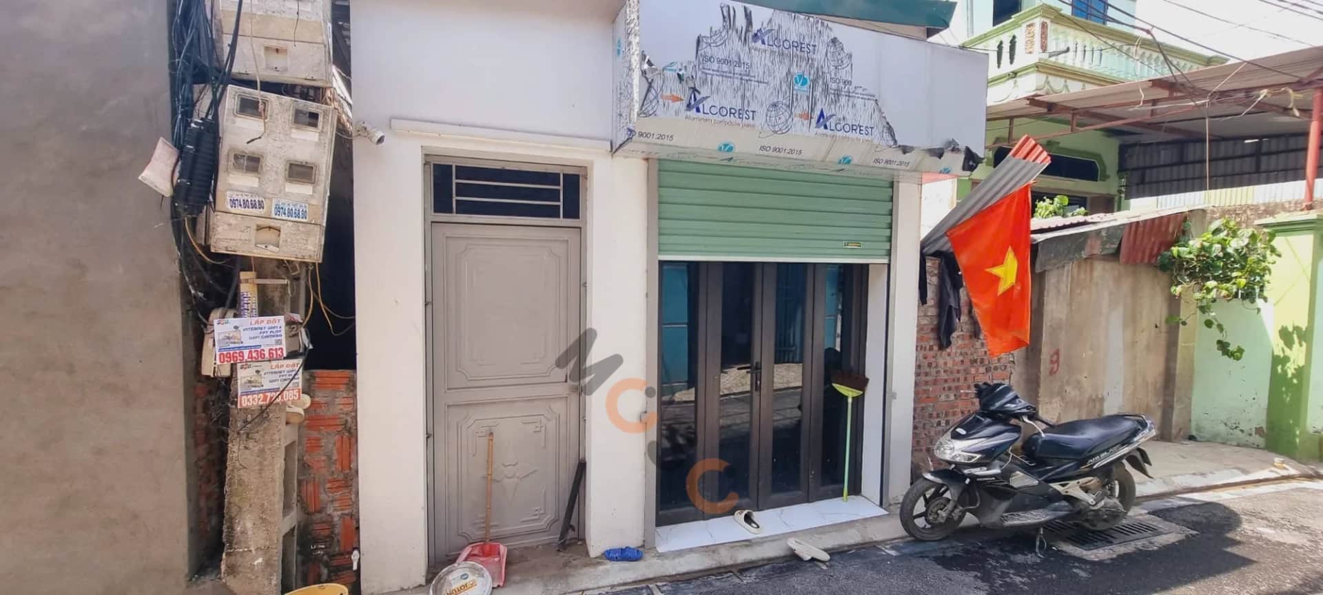Bán nhà hẻm Thôn Lương Quán Huyện Đông Anh, TP. Hà Nội – 2 phòng ngủ, giá 4 tỷ Bán nhà hẻm Thôn Lương Quán Huyện Đông Anh, TP. Hà Nội – 2 phòng ngủ, giá 4 tỷ