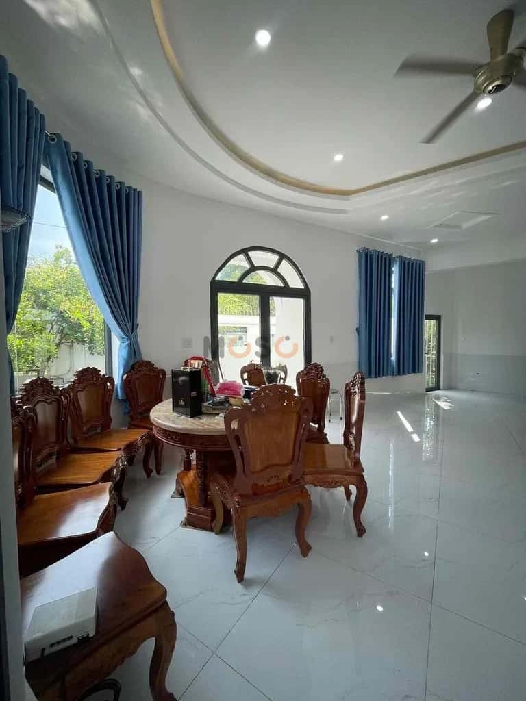 Cho thuê nhà hẻm Hùng Vương Thành phố Thủ Dầu Một, Bình Dương – 4 phòng ngủ, giá 15 triệu — Hình 3 Cho thuê nhà hẻm Hùng Vương Thành phố Thủ Dầu Một, Bình Dương – 4 phòng ngủ, giá 15 triệu — Hình 3