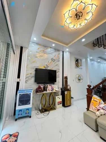 Cho thuê nhà hẻm Hùng Vương Hồng Bàng, Hải Phòng – 3 phòng ngủ, giá 7 triệu — Hình 3 Cho thuê nhà hẻm Hùng Vương Hồng Bàng, Hải Phòng – 3 phòng ngủ, giá 7 triệu — Hình 3