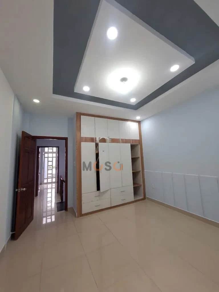 Cho thuê nhà hẻm Quốc lộ 13 Thủ Đức, TP. Thủ Đức – 4 phòng ngủ, giá 15 triệu Cho thuê nhà hẻm Quốc lộ 13 Thủ Đức, TP. Thủ Đức – 4 phòng ngủ, giá 15 triệu