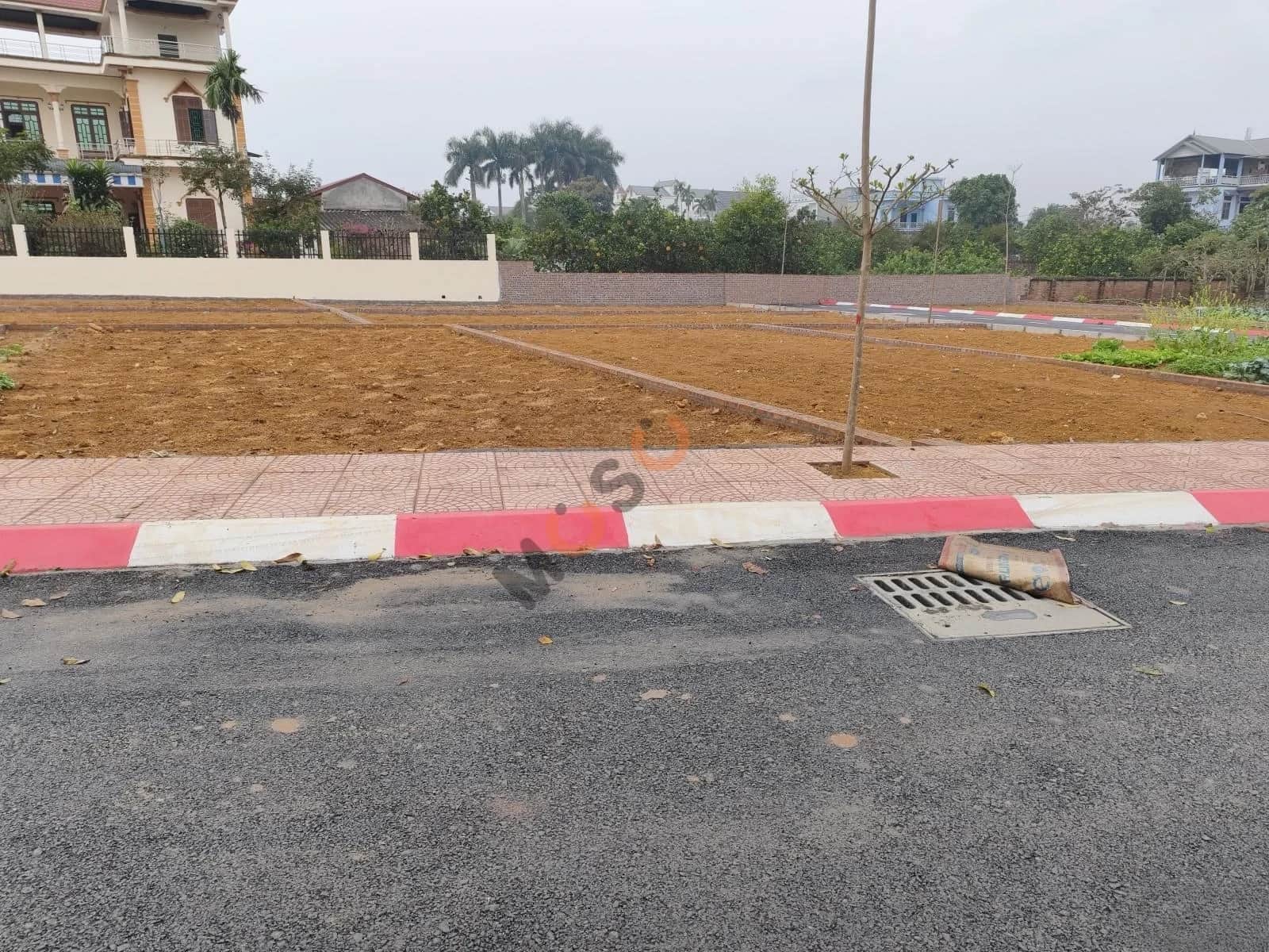 Bán đất đường Nông Lâm Huyện Quốc Oai, TP. Hà Nội – giá 3 tỷ Bán đất đường Nông Lâm Huyện Quốc Oai, TP. Hà Nội – giá 3 tỷ
