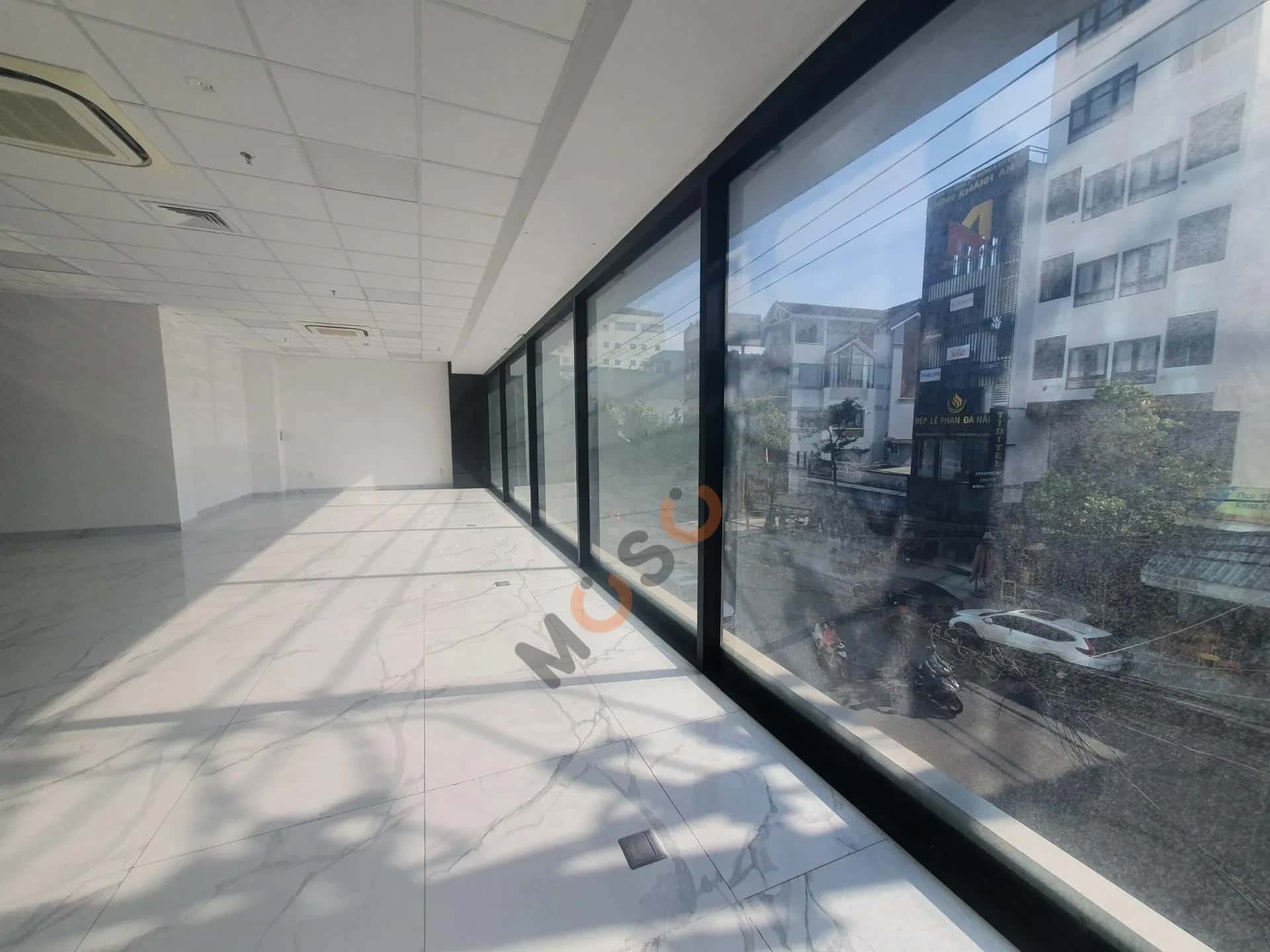Cho thuê văn phòng Đường Núi Thành Hòa Cường, Đà Nẵng – giá 42 triệu — Hình 3 Cho thuê văn phòng Đường Núi Thành Hòa Cường, Đà Nẵng – giá 42 triệu — Hình 3