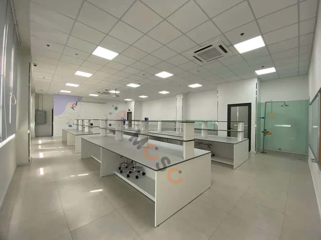 Cho thuê nhà mặt tiền Đường Nguyễn Xí Bình Thạnh, TP.HCM – giá 110 triệu — Hình 3 Cho thuê nhà mặt tiền Đường Nguyễn Xí Bình Thạnh, TP.HCM – giá 110 triệu — Hình 3