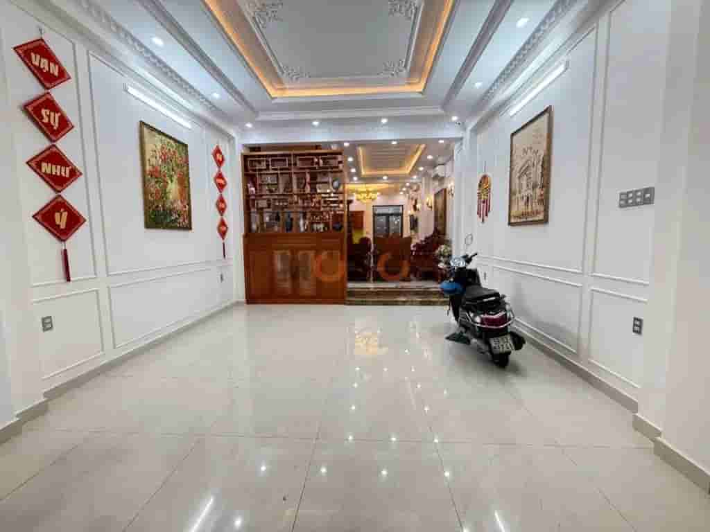 Image Image