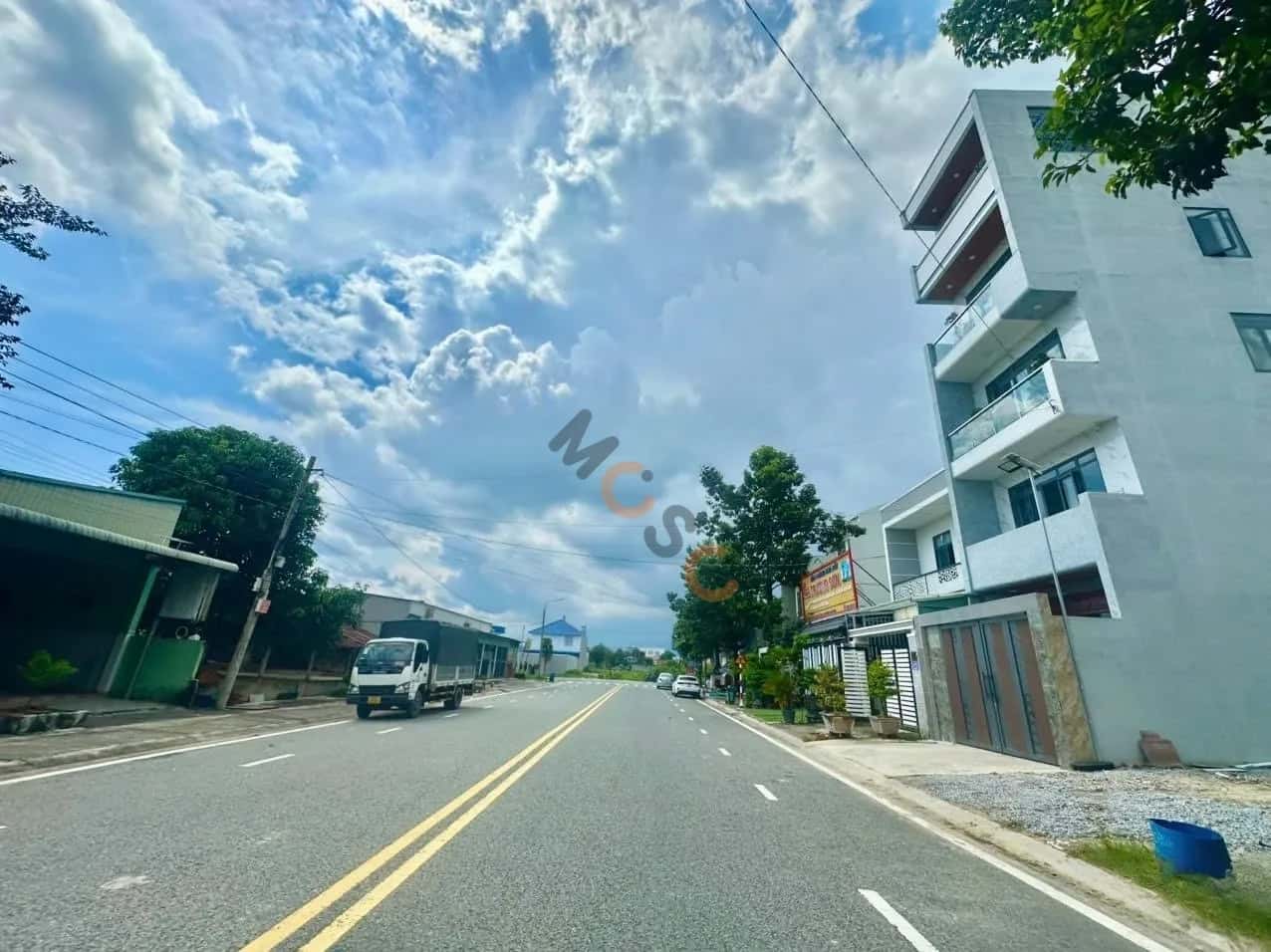 Hình ảnh nhà 3 Hình ảnh nhà 3