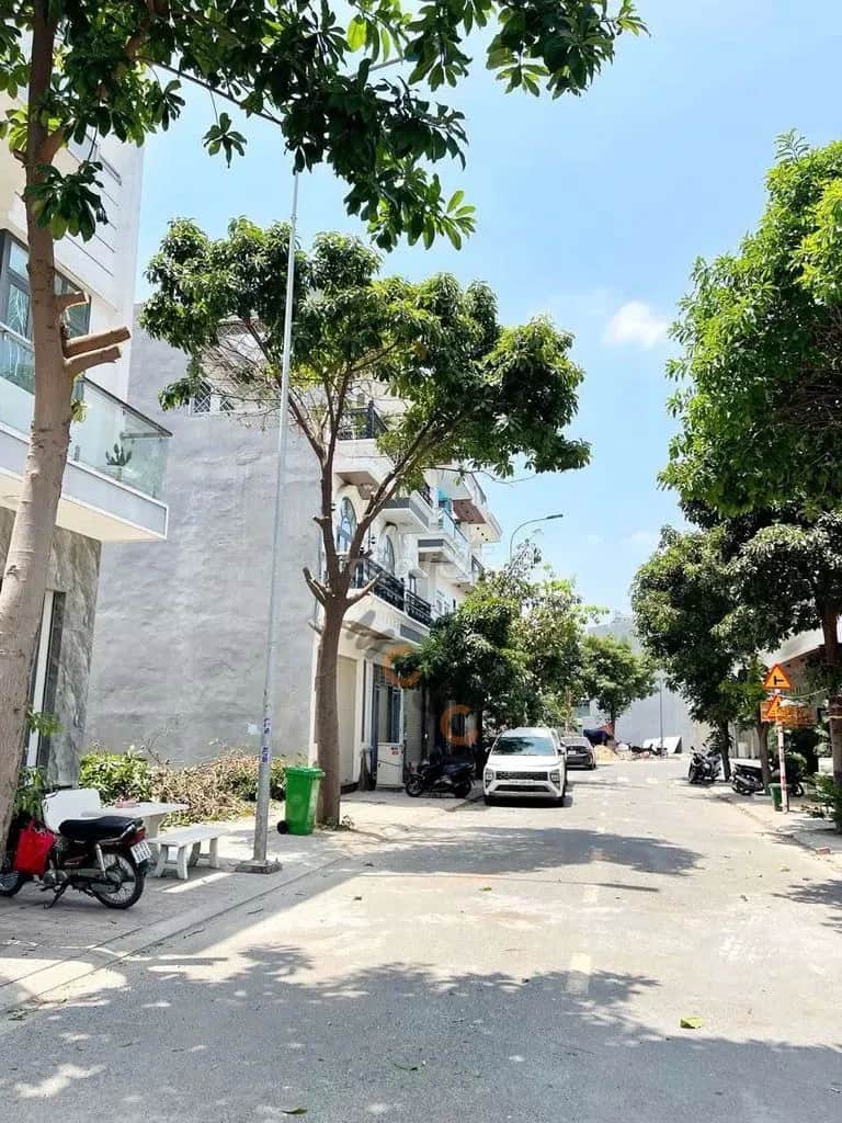 Cho thuê nhà mặt tiền nhựa thông ôtô tránh nhau Thành phố Thuận An, Ho Chi Minh – 3 phòng ngủ, giá 6.9 triệu Cho thuê nhà mặt tiền nhựa thông ôtô tránh nhau Thành phố Thuận An, Ho Chi Minh – 3 phòng ngủ, giá 6.9 triệu