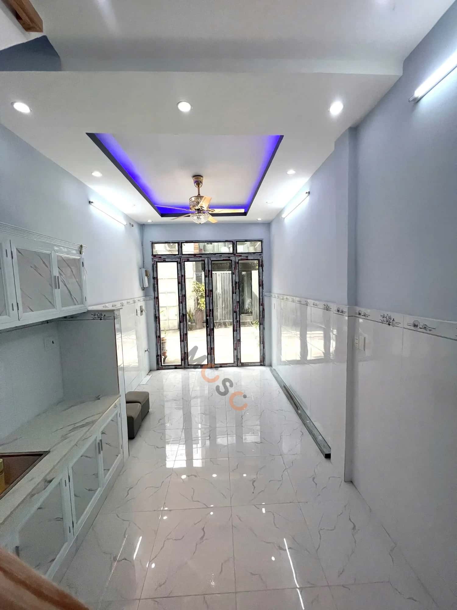 Bán nhà hẻm Lạc Long Quân Quận 11, TP.HCM – 2 phòng ngủ, giá 4.4 tỷ — Hình 2 Bán nhà hẻm Lạc Long Quân Quận 11, TP.HCM – 2 phòng ngủ, giá 4.4 tỷ — Hình 2