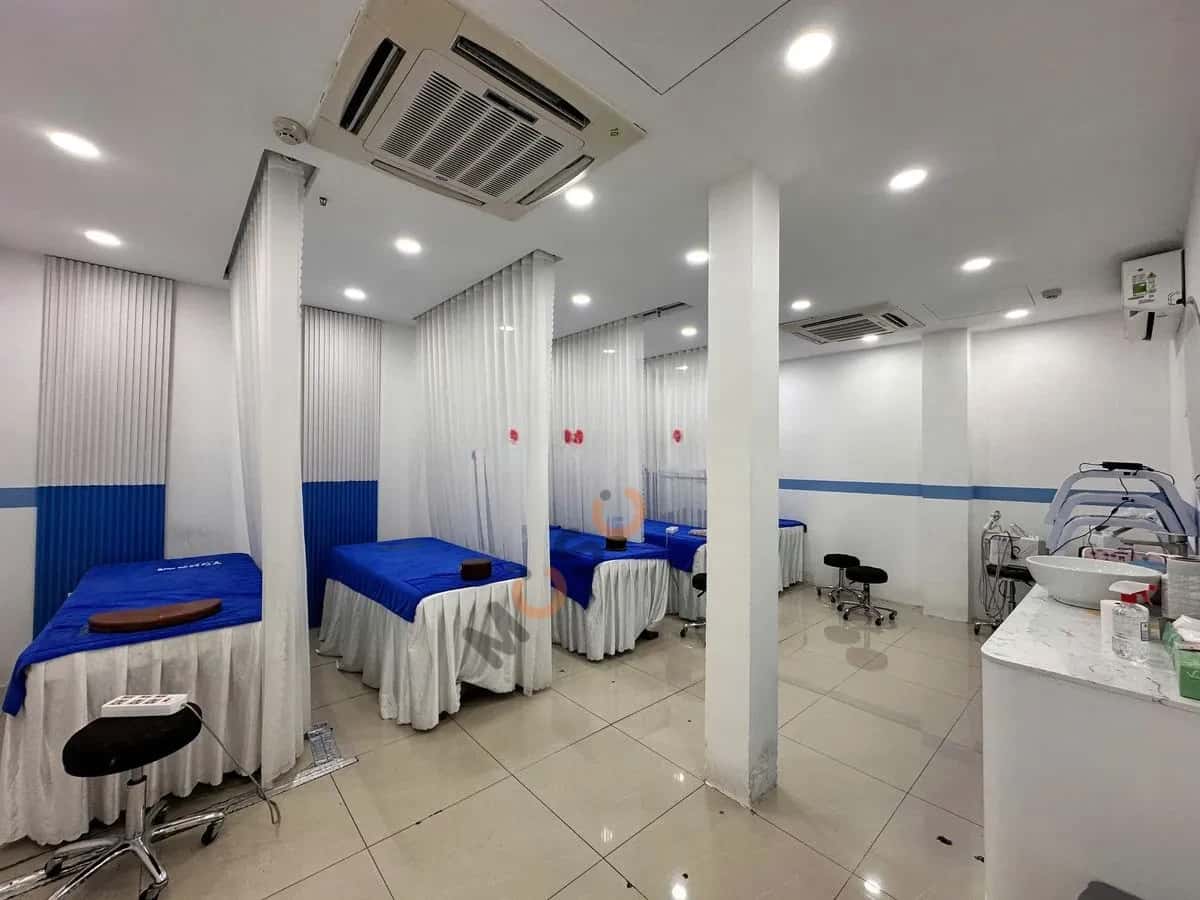 Cho thuê văn phòng Điện Biên Phủ Quận 1, TP.HCM – giá 200 triệu — Hình 3 Cho thuê văn phòng Điện Biên Phủ Quận 1, TP.HCM – giá 200 triệu — Hình 3