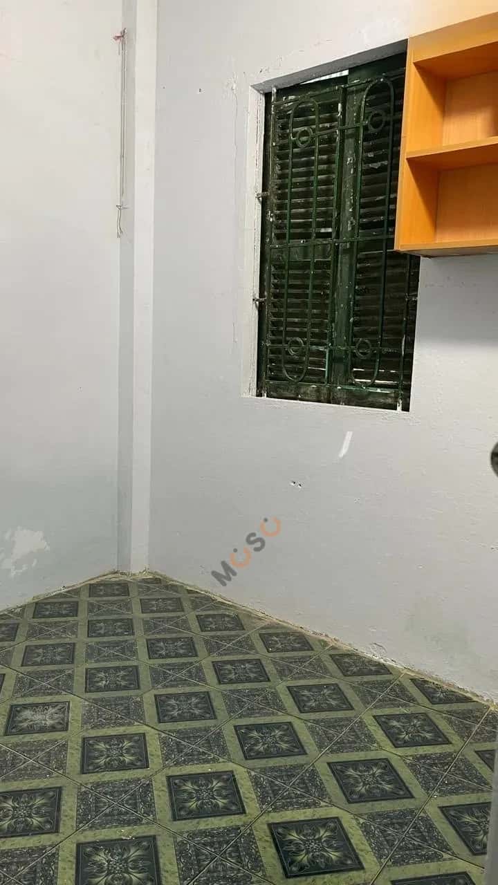 Cho thuê nhà hẻm Đường Huyền Kỳ Phú Lương, Hà Nội – 2 phòng ngủ, giá 3.8 triệu — Hình 3 Cho thuê nhà hẻm Đường Huyền Kỳ Phú Lương, Hà Nội – 2 phòng ngủ, giá 3.8 triệu — Hình 3