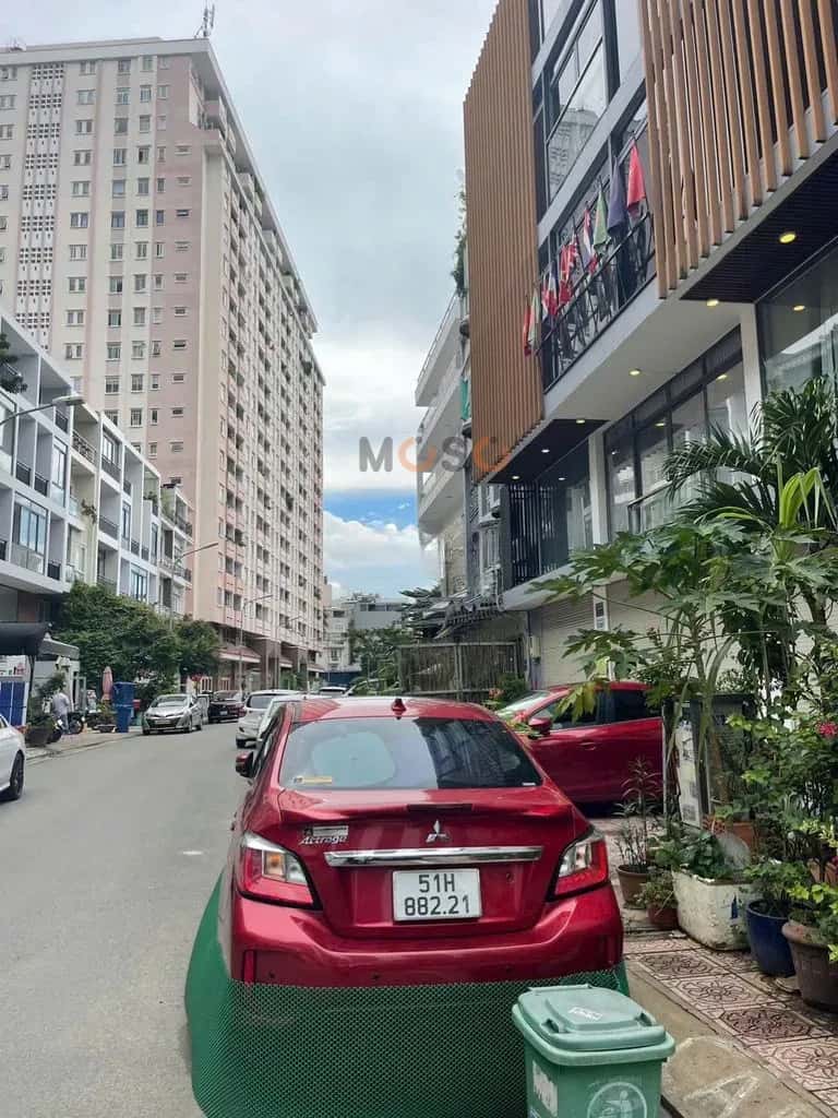 Cho thuê nhà hẻm Đường Cao Thắng Quận 3, TP.HCM – 5 phòng ngủ, giá 18 triệu — Hình 2 Cho thuê nhà hẻm Đường Cao Thắng Quận 3, TP.HCM – 5 phòng ngủ, giá 18 triệu — Hình 2