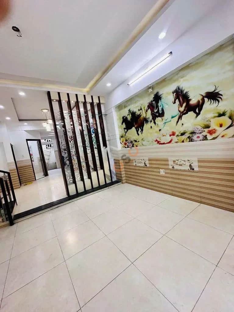 Cho thuê nhà hẻm Hóc Môn, TP.HCM – 4 phòng ngủ, giá 8 triệu Cho thuê nhà hẻm Hóc Môn, TP.HCM – 4 phòng ngủ, giá 8 triệu