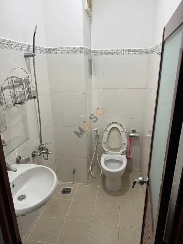 Cho thuê nhà mặt tiền Lũy Bán Bích Tân Phú, TP.HCM – 4 phòng ngủ, giá 20 triệu — Hình 3 Cho thuê nhà mặt tiền Lũy Bán Bích Tân Phú, TP.HCM – 4 phòng ngủ, giá 20 triệu — Hình 3