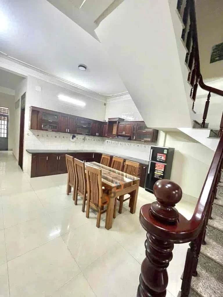 Cho thuê nhà mặt tiền Hồ Trung Lượng Hòa Xuân, Đà Nẵng – 3 phòng ngủ, giá 17.5 triệu Cho thuê nhà mặt tiền Hồ Trung Lượng Hòa Xuân, Đà Nẵng – 3 phòng ngủ, giá 17.5 triệu