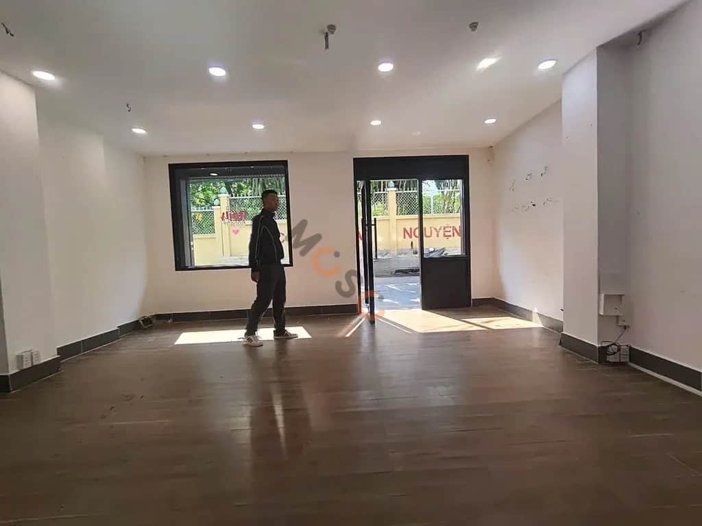 Cho thuê nhà mặt tiền Hoa Sứ Quận Phú Nhuận, TP.HCM – giá 17 triệu Cho thuê nhà mặt tiền Hoa Sứ Quận Phú Nhuận, TP.HCM – giá 17 triệu