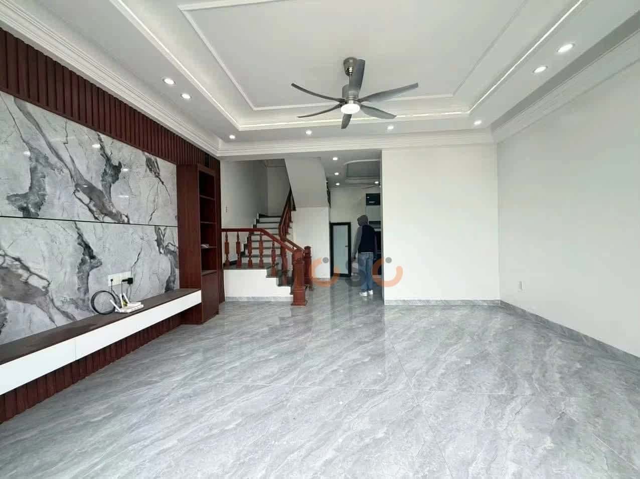 Bán nhà mặt tiền Ngõ 81 đoàn kết Quận Hải An, TP. Hải Phòng – 4 phòng ngủ, giá 4.7 tỷ — Hình 3 Bán nhà mặt tiền Ngõ 81 đoàn kết Quận Hải An, TP. Hải Phòng – 4 phòng ngủ, giá 4.7 tỷ — Hình 3