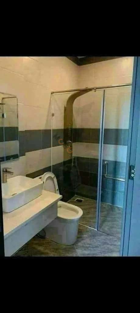 Cho thuê nhà mặt tiền Quốc lộ 1A Thành phố Dĩ An, TP.HCM – 4 phòng ngủ, giá 14 triệu — Hình 3 Cho thuê nhà mặt tiền Quốc lộ 1A Thành phố Dĩ An, TP.HCM – 4 phòng ngủ, giá 14 triệu — Hình 3