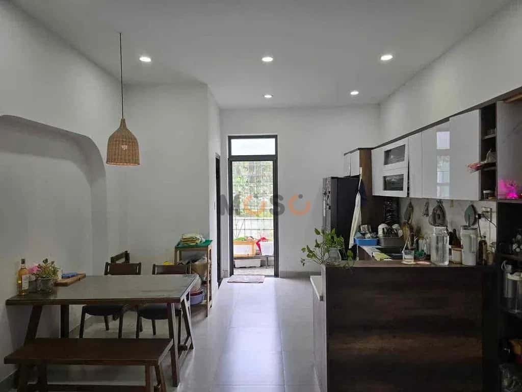 Cho thuê nhà hẻm Đường Nguyễn Duy Trinh Quận 9 cũ, TP.HCM – 4 phòng ngủ, giá 15 triệu — Hình 3 Cho thuê nhà hẻm Đường Nguyễn Duy Trinh Quận 9 cũ, TP.HCM – 4 phòng ngủ, giá 15 triệu — Hình 3
